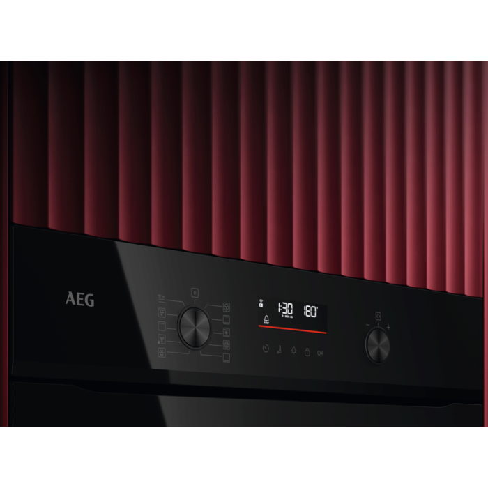AEG - Ovn med pyrolyse - NBU5P401SB