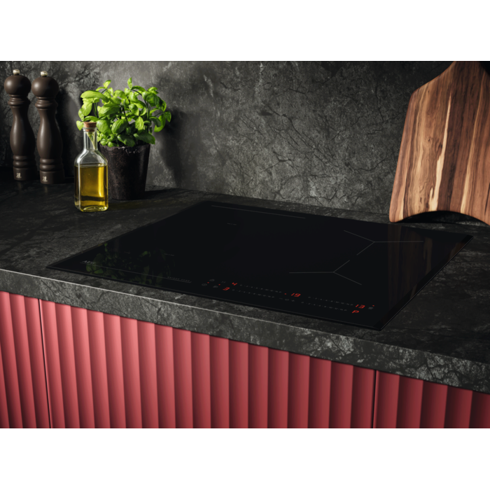 AEG - Induktionskogeplade - V64IOB00FB