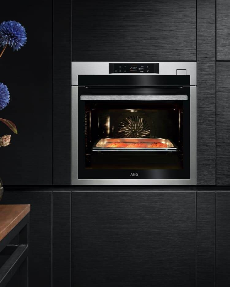 Ovnen 7000 SteamCrisp®