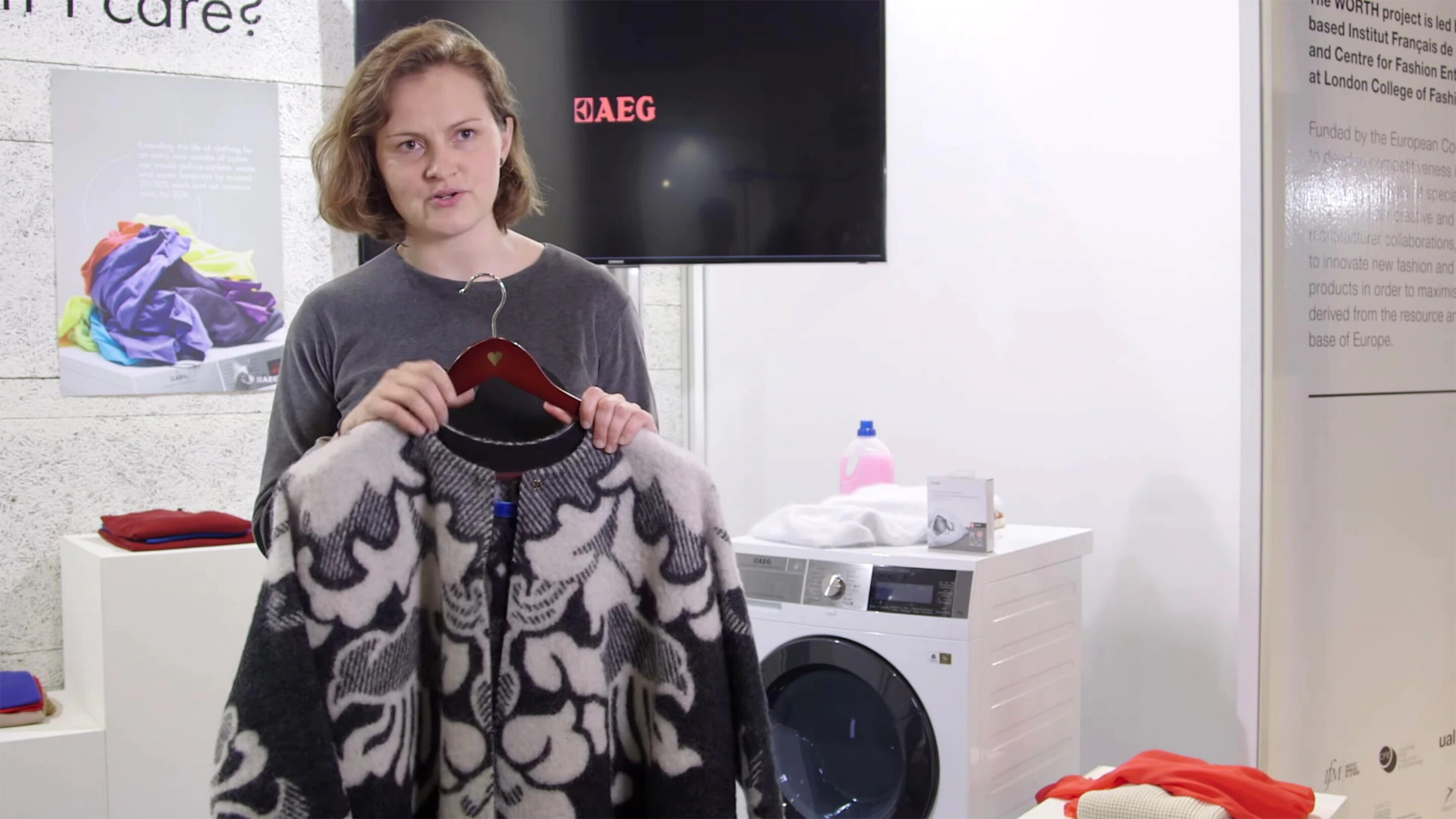 En modedesigner taler om at vaske uld hjemme hos dig selv